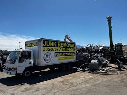 Best Hot Tub Removal  in Saginaw, MI